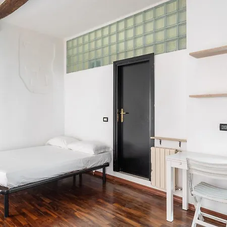 Malcontenti Con Terrazzo By Wonderful Ltaly